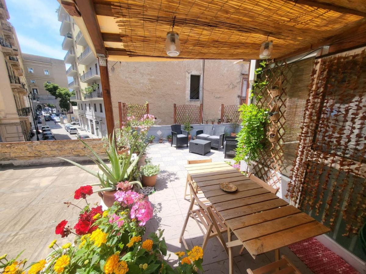 Casetta Poli- Appartamento Con Terrazza - Centro Storico 巴勒莫 外观 照片