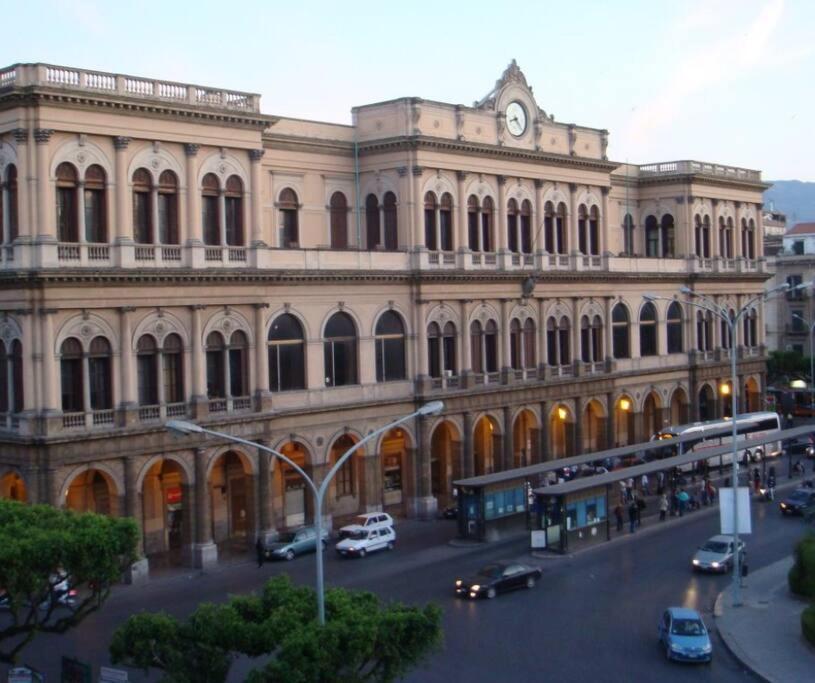 Casetta Poli- Appartamento Con Terrazza - Centro Storico 巴勒莫 外观 照片
